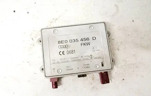 Audi A4 S4 B8 8K Antenna control unit 8e0035456d 09105112