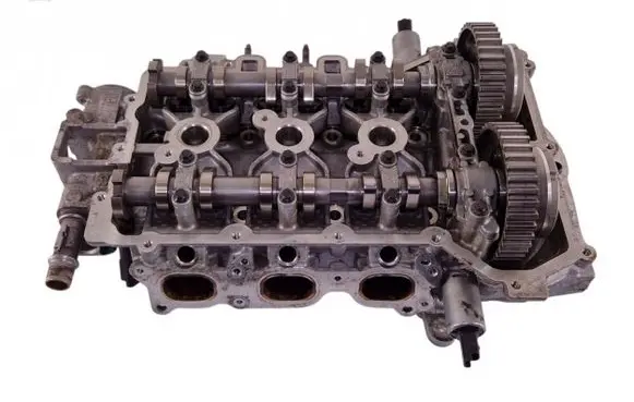 Peugeot 2008 I Engine head 9671871510