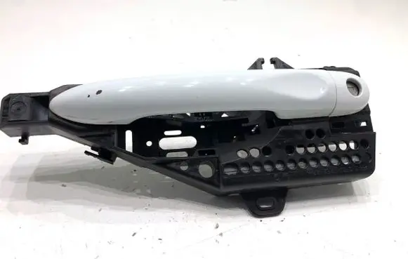 Renault Clio IV Front door exterior handle 