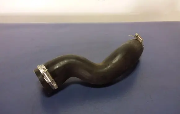 Ford Fiesta Air intake hose/pipe H1B1-6F073-FA