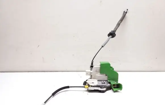 Audi A1 Front door lock 8X1837015