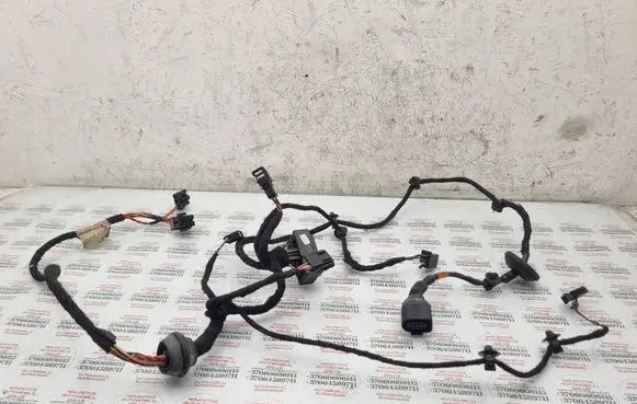 Volkswagen PASSAT B5 Front door wiring loom 1J0959382A