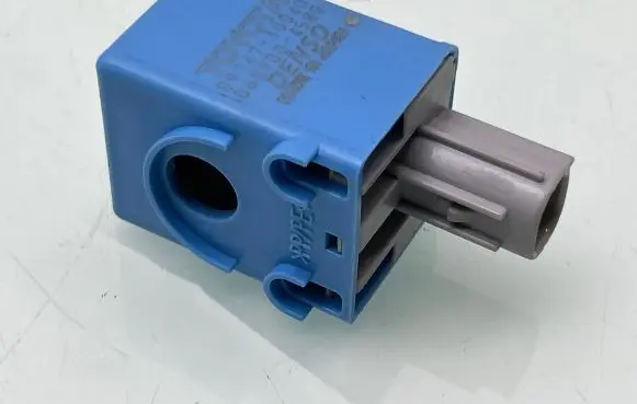 Toyota RAV 4 (XA50) Sensor 8974730040 0689004580