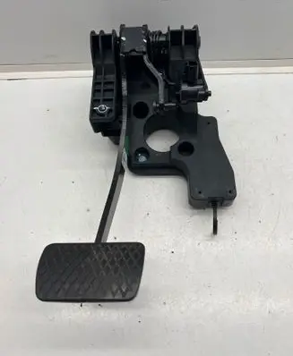 MG ZS Brake pedal 211001A176 30100002 20210924B
