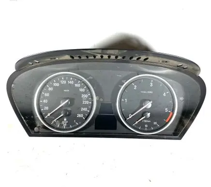 Speedometer (instrument cluster)