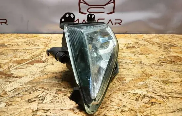 Ford Focus Front fog light JX7B13B220DC 01092020 122424