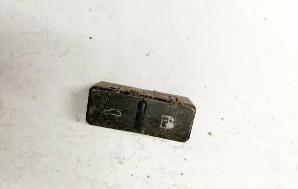 Audi A8 S8 D3 4E Fuel tank opening switch 