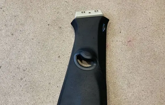 BMW X5 G05 (B) pillar trim (top) 5A0D9B8