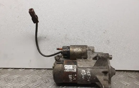 Citroen Xsara Picasso Starter motor M000T82081
