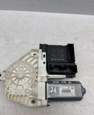 Volkswagen Golf V Front door window regulator motor 1K0959792C F005S00152 1K3837402E