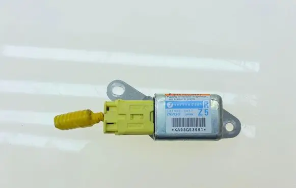 Subaru Legacy Airbag deployment crash/impact sensor 98235AG001 98235AG 98235AG000
