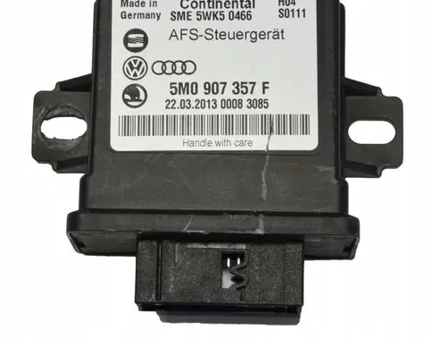 Volkswagen PASSAT CC Light module LCM 5M0907357F