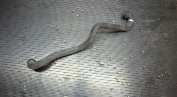 BMW 1 E81 E87 Engine coolant pipe/hose 7570940