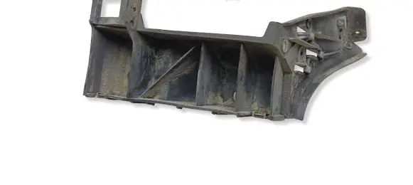 Volkswagen Polo IV 9N3 Rear bumper mounting bracket 6Q6807375