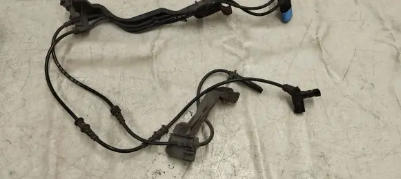 Mercedes-Benz C W205 ABS brake wheel speed sensor A2059058003