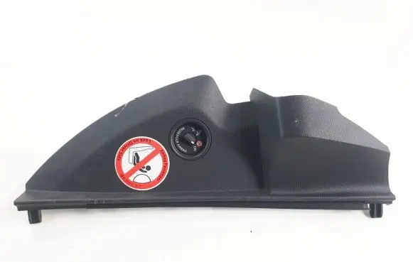 Opel Vivaro Dashboard side end trim