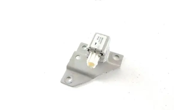 Peugeot iOn Airbag deployment crash/impact sensor 8651A151 0Y30 W002T03081