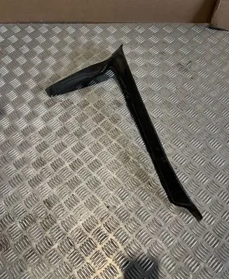 Audi A4 S4 B8 8K Fender end trim 8K0821111A
