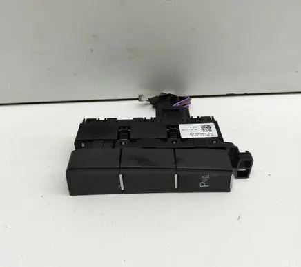 Volkswagen Golf VII Parking (PDC) sensor switch 5G1927238E