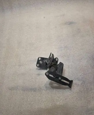 Audi A8 S8 D2 4D Engine bonnet/hood lock/catch 4D0823485C
