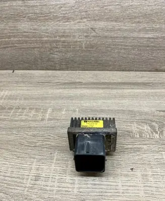 Nissan Qashqai Glow plug pre-heat relay 8200772800