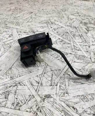 Toyota Prius (XW30) Hazard light switch 75D8092