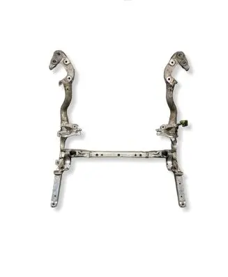 Audi Q7 4M Front subframe 4M0399315 4M0399315L