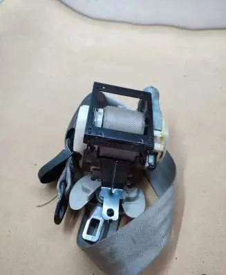 KIA Magentis Front seatbelt 888102G200
