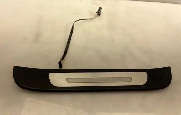 Audi A6 S6 C7 4G Rear sill trim cover 4G0947424