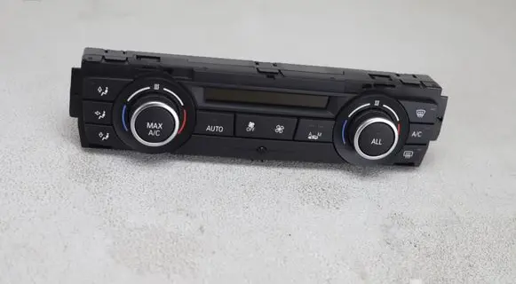 BMW X1 E84 Climate control unit 9292263 64119292263 142449332