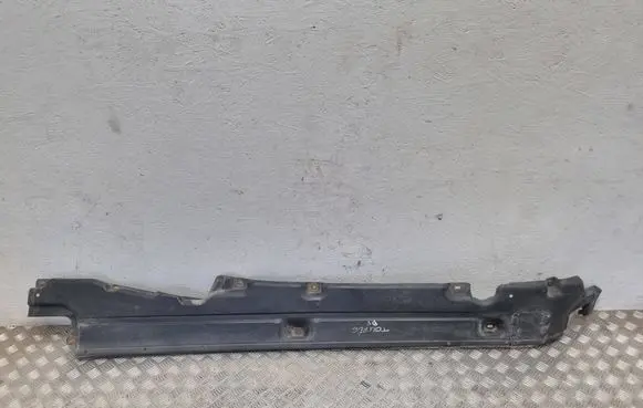 Volkswagen Touareg I Side bottom protection 7L8825272