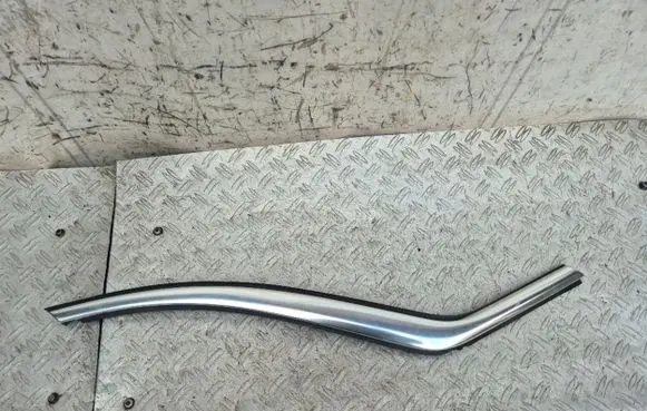 Opel Crossland X Rear side glass trim 39008050 39008048