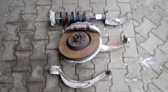 Audi Q5 SQ5 Front wheel hub 