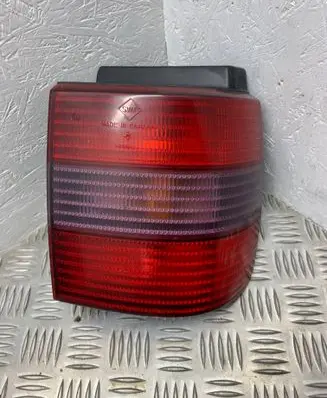 Volkswagen PASSAT B4 Rear/tail lights 3A9945112B