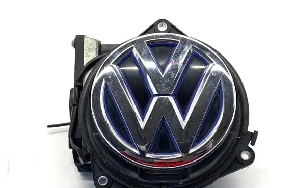 Volkswagen Golf VII Tailgate/trunk/boot exterior handle 5GE827469F