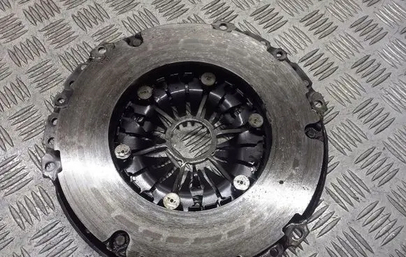 Mazda 6 Pressure plate 