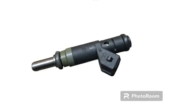 BMW 1 E81 E87 Fuel injector 7506158 5317B02179