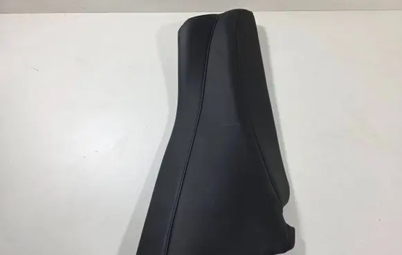 Tesla Model 3 Rear seat 1096031-03-I