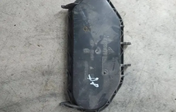 Volkswagen Sharan Headlight/headlamp dust cover 1305239199
