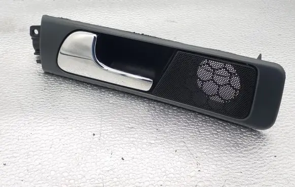 Audi A6 S6 C5 4B Front door interior handle 4B0839019