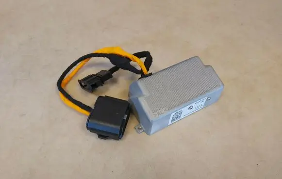 Audi A8 S8 D4 4H Voltage converter inverter 4H0907155D 4H0 907 155 D