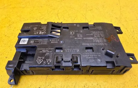 Mercedes-Benz C W205 Other control units/modules A2059003944