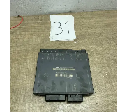 Mercedes-Benz S W220 Seat control module A2208201185 01W28 00007653A4
