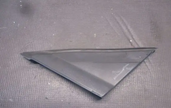Ford Mondeo MK IV Front arch trim 