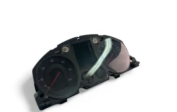 Volkswagen PASSAT B6 Speedometer (instrument cluster) 3C0920871