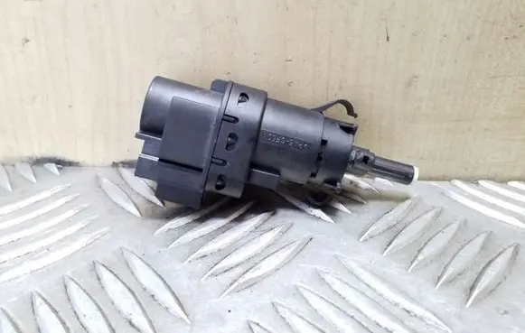 Brake pedal sensor switch