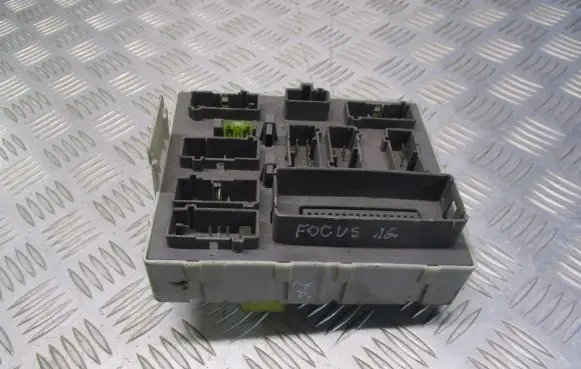 Ford Focus Fuse box set 2M5T-14A073-BD