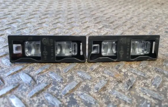 Number plate light