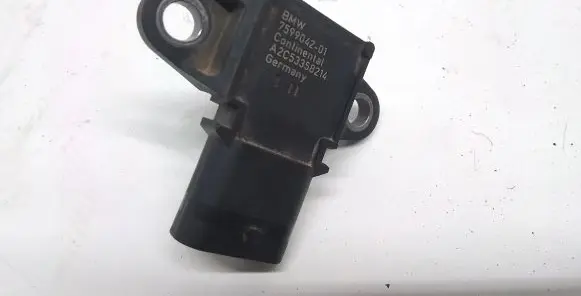 BMW 7 F01 F02 F03 F04 Air pressure sensor 7599042