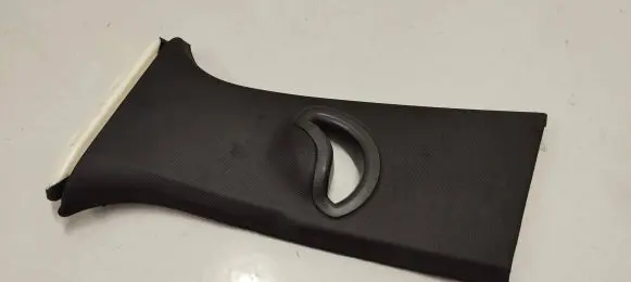 BMW 3 G20 G21 (B) pillar trim (top) 7433241